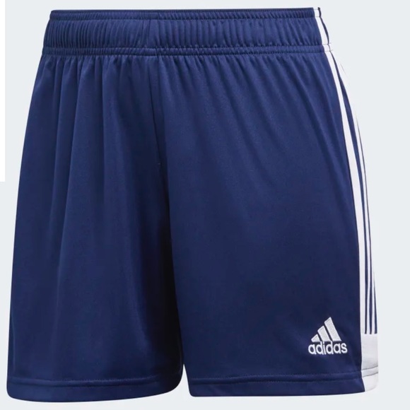 Women BRAND NEW Adidas Tastigo 19 shorts Sz
XXLarge, color Dark blue and white - Picture 1 of 3